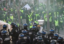 Emiten 2.000 condenas contra «chalecos amarillos» en Francia europa