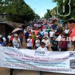 Familias del Caribe Norte caminan por el «Amor en tiempos del Covid-19» nicaragua