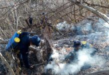 Sofocan incendio en laderas de la Laguna de Apoyo granada