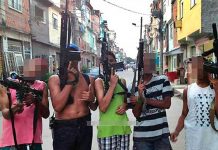 Caravana que llevaba uranio fue atacada por narcos en Brasil america latina