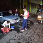 Conductor distraído al canto de alabanzas atropella a una motociclista nicaragua