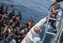 Más de 250 inmigrantes rescatados en las costas del sur de España espana