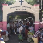 Matiguaseños visitan camposantos en el Día de los Difuntos nicaragua