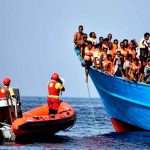 Guardacostas rescatan a 17 migrantes tunecinos que naufragaron tunez