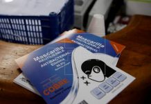 Familia chilena crea mascarillas de cobre para reducir contagio del coronavirus salud