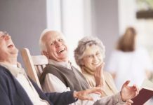 El olor característico de los ancianos se genera en el cuerpo desde los 30 años