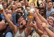 Dio inicio el Oktoberfest, la fiesta cervecera más importante del mundo
