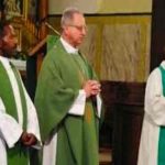 Encarcelan a sacerdote franco-ruandés tras ser acusado de genocidio francia