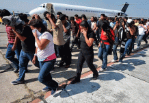 En medio de pandemia Donald Trump deporta a 10 mil inmigrantes estados unidos