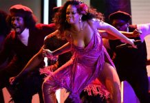 Rihanna despierta la creatividad de los cibernautas tras su actuación en los Grammy