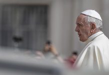 El papa Francisco denuncia la explotación de la mujeres vaticano
