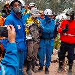 Rescatan a mineros tras derrumbe en Colombia colombia