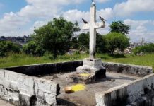 Duermen dentro de las tumbas: personas sin hogar viven en un cementerio brasil