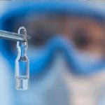 Prueban vacuna Sputnik V en voluntarios mayores de 60 años en Rusia rusia