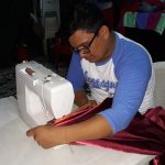 Conozcan a Dominiq, el chavalo que diseña ropa para los Santos nicaragua