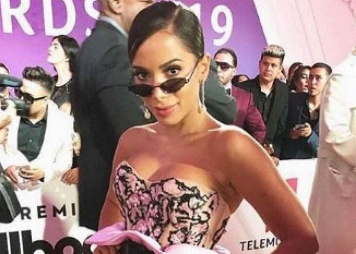 1_drG8eGE latin billboard