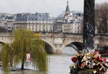 Río Sena en París se desborda y causa estragos (VIDEOS) francia
