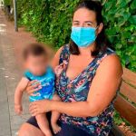 Expulsan a mujer de una piscina por amamantar a su bebé en España espana