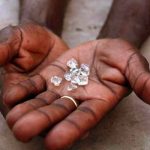 Desarticulan red que extraía diamantes en tierra indígena de Brasil brasil