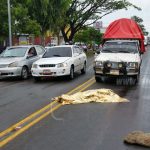 Motociclista murió al impactar contra automóvil motociclista