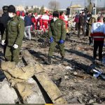 Televisión iraní muestra las cajas negras del avión ucraniano siniestrado iran