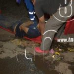 Peatón ebrio provoca vuelco de una caponera al ser atropellado managua