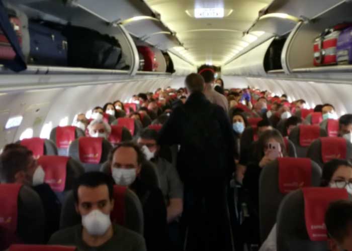 1_wGZ6dX5 Foto: El agresor fue inmovilizado y detenido por las autoridades / RT