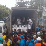 Entregan paquetes alimenticios