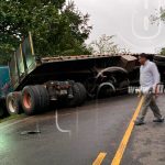 Motociclista muere tras impactar contra una rastra sobre la carretera a Villa Sandino, Chontales nicaragua