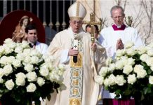 El Papa Francisco oficia misa de Pascua en la Plaza de San Pedro italia