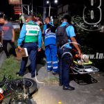 Motociclista grave tras impactar contra una cuneta y con un árbol nicaragua