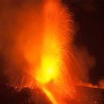 El volcán Etna nuevamente entra en erupción (Video) volcan