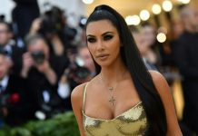 Kim Kardashian resucita un accesorio de los 90´s kim kardashian