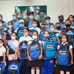 Útiles escolares son entregados a hijos de policías en Estelí nicaragua