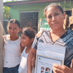 Continúan entregando títulos de propiedad a familias de Ciudad Sandino nicaragua
