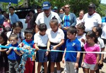 Pobladores de la comarca San Ramón, felices con reconstrucción de camino