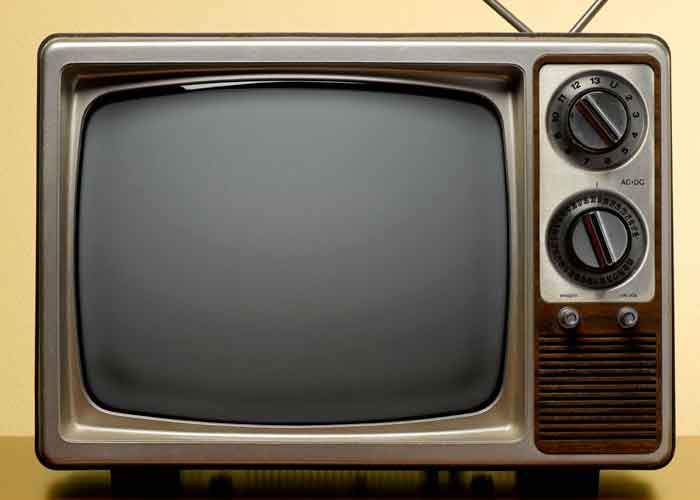 3_oT3On0d television