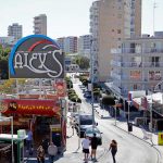 Cae turista  desde el balcón de un hotel en Mallorca, España espana