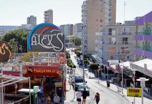 Cae turista desde el balcón de un hotel en Mallorca, España espana