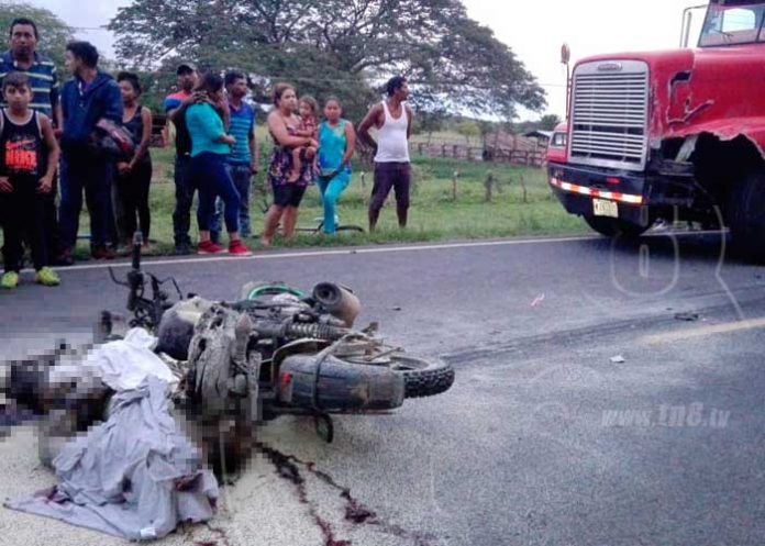 Motorizado muere calcinado