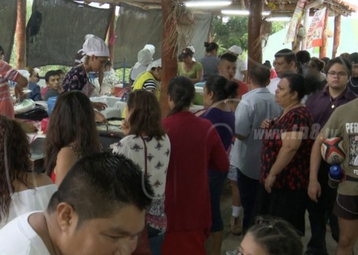 4_vS2S9Fy feria agostina