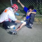 Hombre es acuchillado