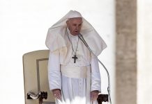 Papa Francisco: La Iglesia no debería ser juzgada por estándares modernos europa