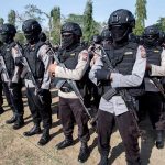 Policía detiene a 92 personas por cometer robos tras el terremoto y tsunami en Indonesia indonesia