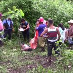 encuentran muerta a profesora