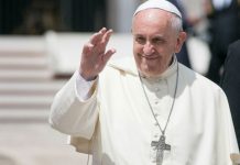 El Papa Francisco reconoció que no sabe utilizar el internet papa francisco