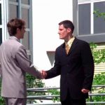 Hombres: Un apretón de manos débil podría indicar problemas de salud hombres