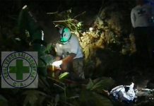 Mueren tres salvadoreños tras caer vehículo en un barranco el salvador