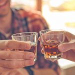 Determinan causa del alcoholismo asia