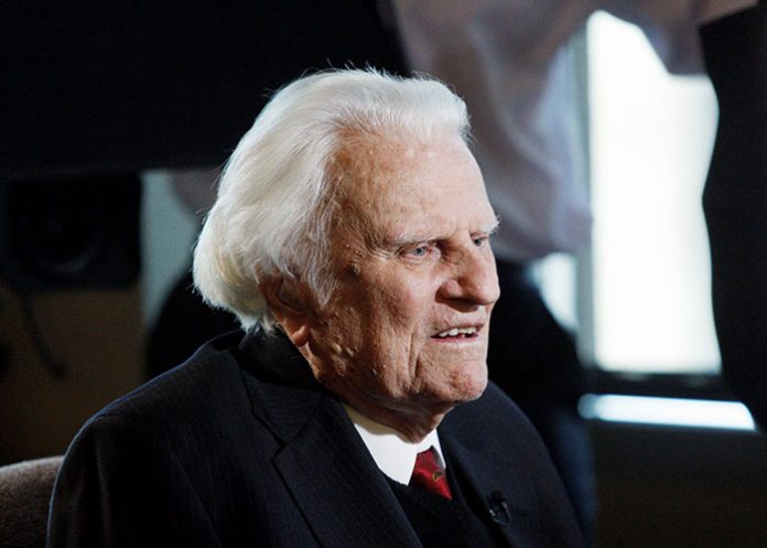 BG_zHXbGIL mike pence